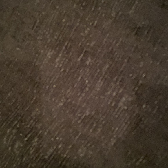 Black Ann Klein skirt. Size 6 - Picture 4 of 6